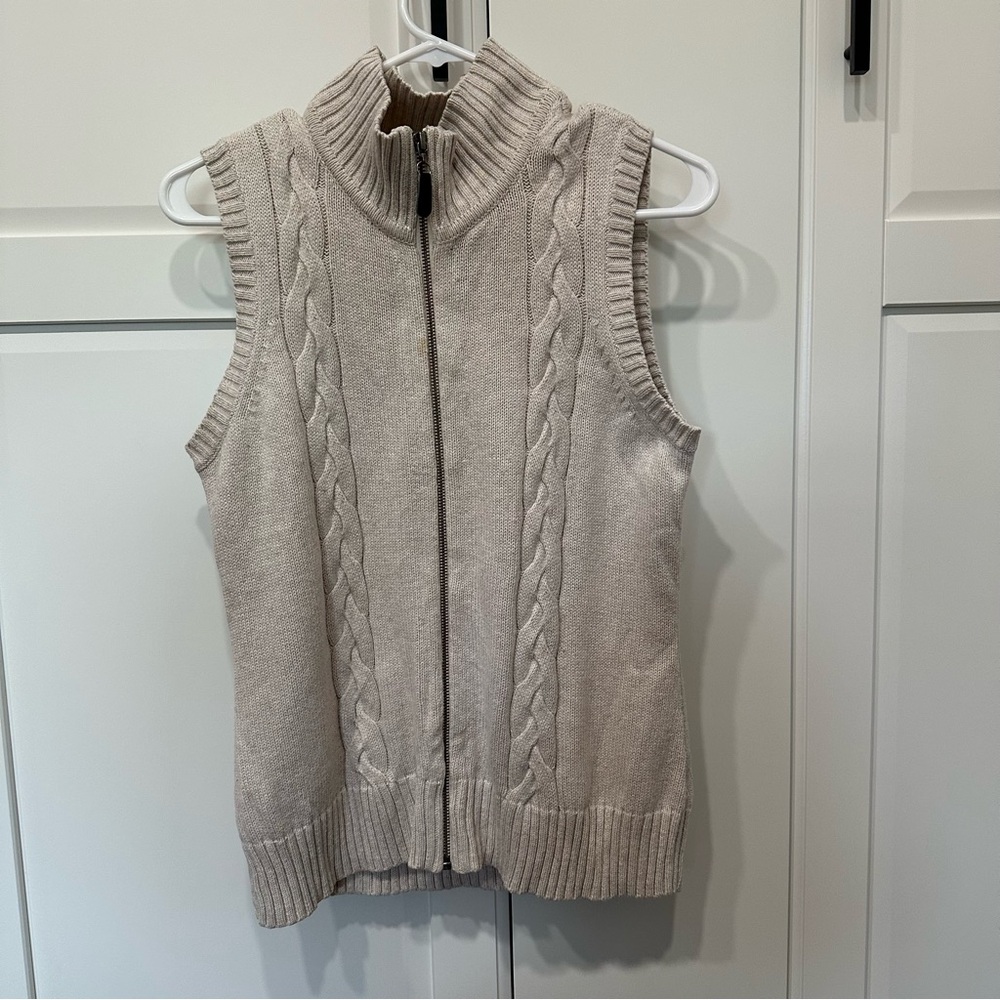 Pendleton Women's Cream Cable Knit Sweater Vest,petite medium,fisherman,grandma